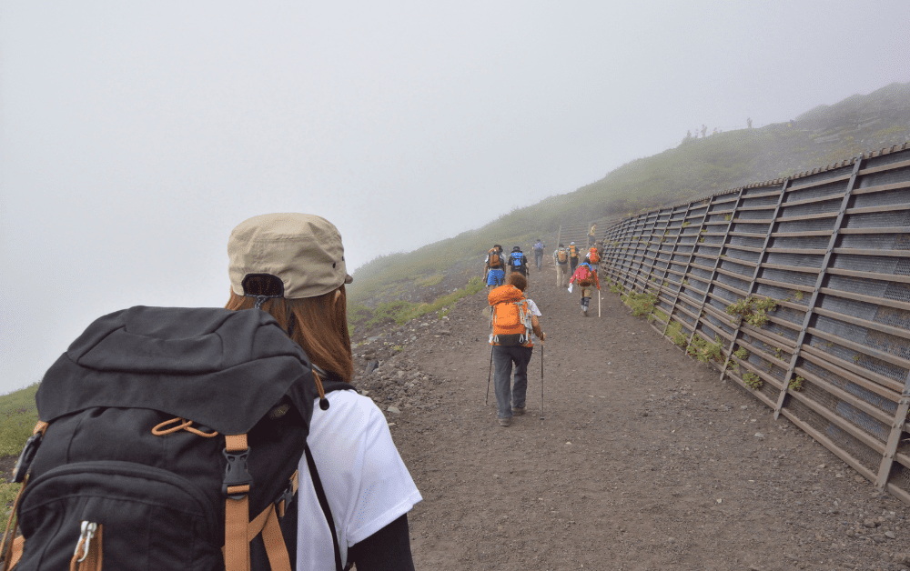 climb mt fuji